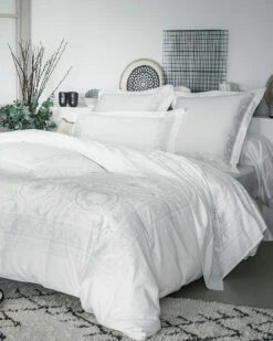 Brand new ๐ Anne De Solene Majeste Reversible Duvet Cover Home Duvet Inserts & Duvets โ